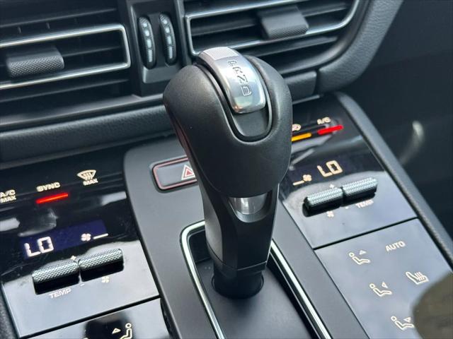 2025 Porsche Macan Macan