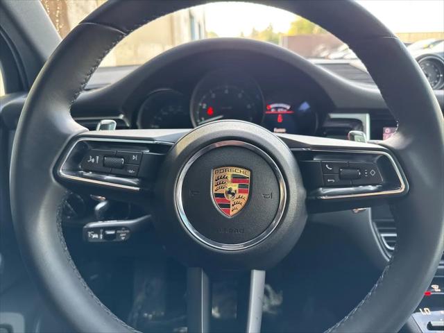 2025 Porsche Macan Macan