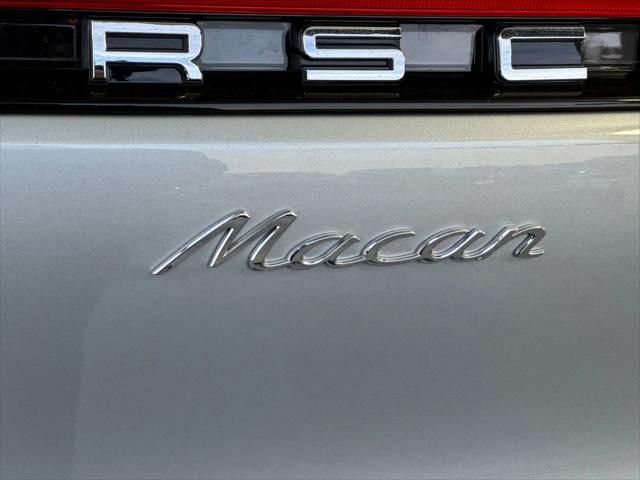 2025 Porsche Macan Macan