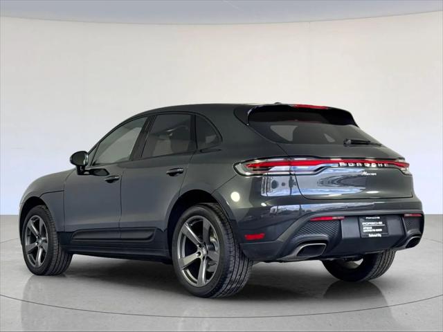 2026 Porsche Macan Macan