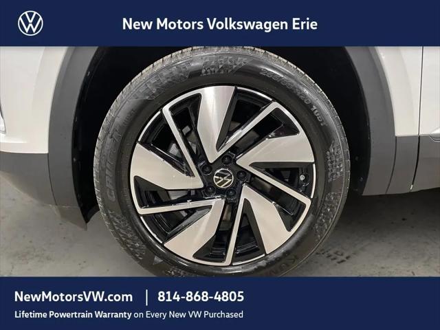 2026 Volkswagen Atlas SE with Technology