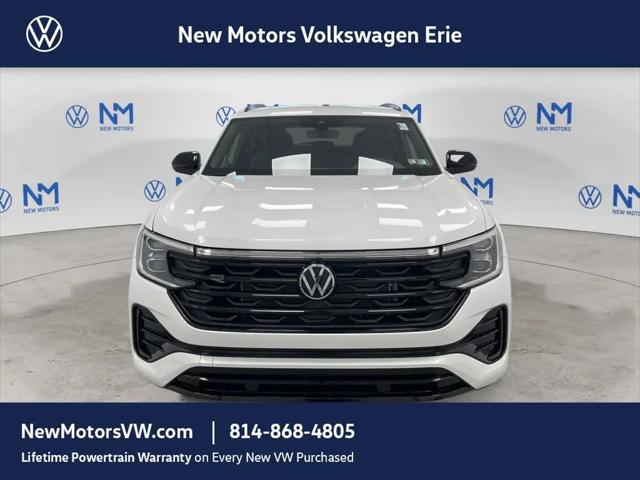 2026 Volkswagen Atlas Cross Sport SEL R-Line Black