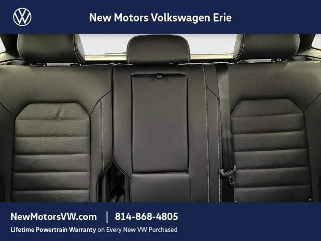 2026 Volkswagen Atlas Cross Sport SEL R-Line Black