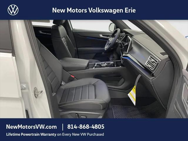 2026 Volkswagen Atlas Cross Sport SEL R-Line Black