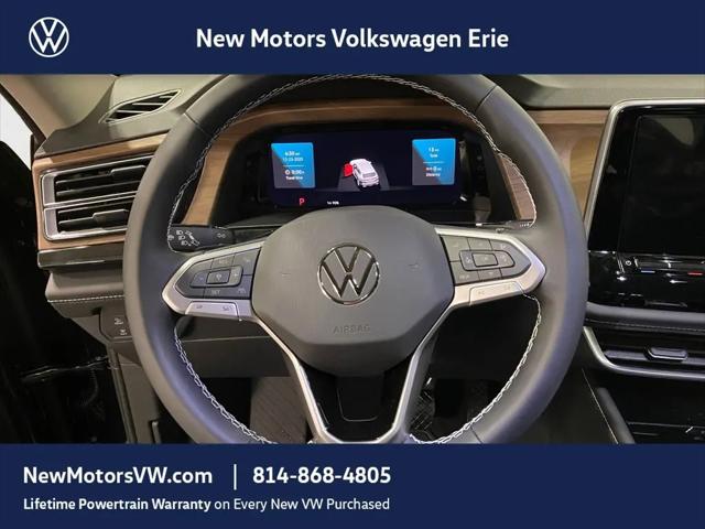 2026 Volkswagen Atlas SE with Technology