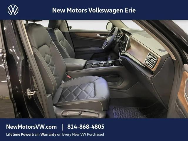 2026 Volkswagen Atlas SE with Technology