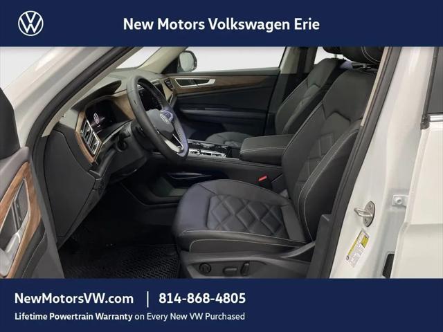 2026 Volkswagen Atlas SE with Technology