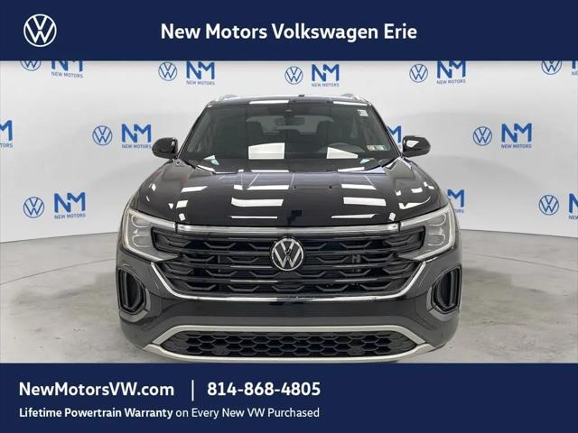 2026 Volkswagen Atlas Cross Sport SE with Technology