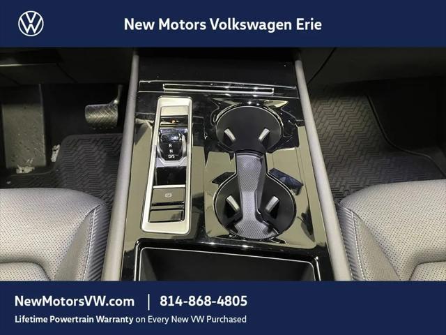 2026 Volkswagen Atlas Cross Sport SE with Technology