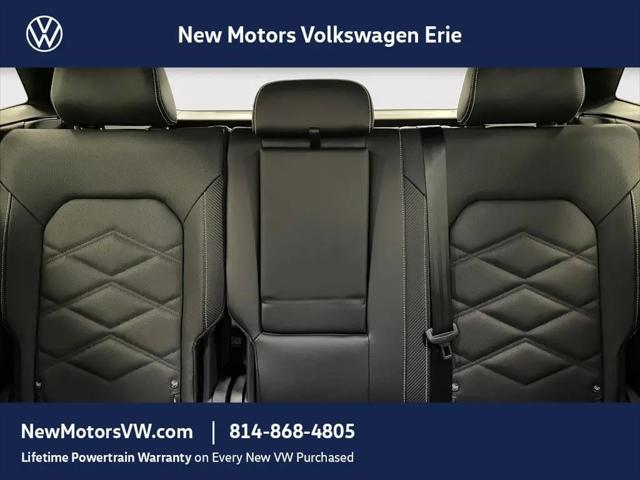 2026 Volkswagen Atlas Cross Sport SE with Technology