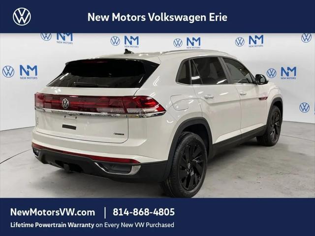 2026 Volkswagen Atlas Cross Sport SE with Technology