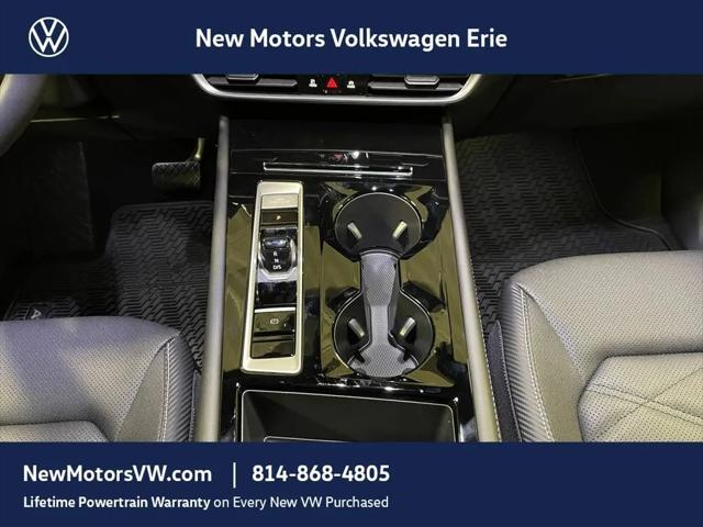 2026 Volkswagen Atlas Cross Sport SE with Technology