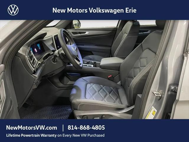 2026 Volkswagen Atlas Cross Sport SE with Technology