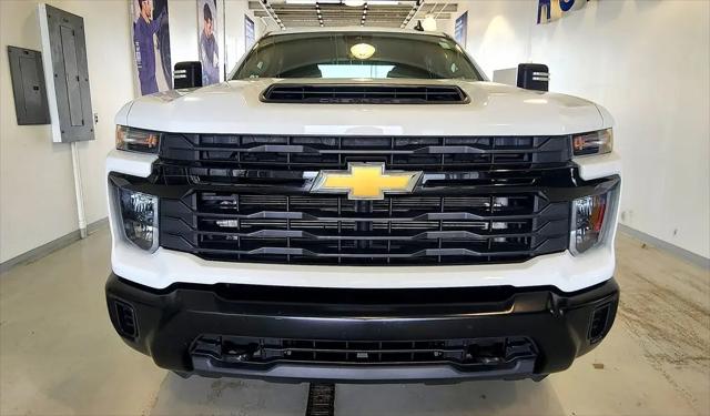 2024 Chevrolet Silverado 3500HD 2WD Crew Cab Standard Bed Work Truck