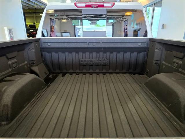 2023 Chevrolet Silverado 1500 4WD Crew Cab Short Bed High Country