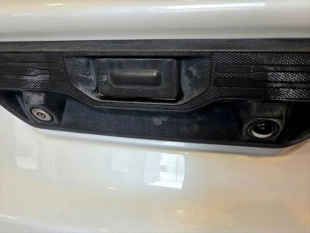 2023 Chevrolet Silverado 1500 4WD Crew Cab Short Bed High Country