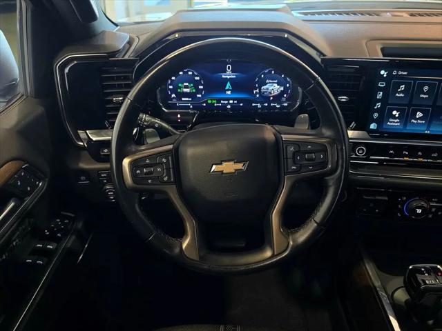 2023 Chevrolet Silverado 1500 4WD Crew Cab Short Bed High Country