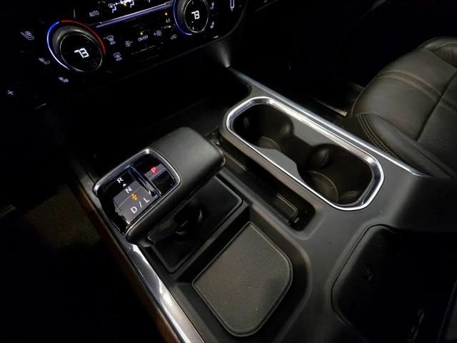 2023 Chevrolet Silverado 1500 4WD Crew Cab Short Bed High Country
