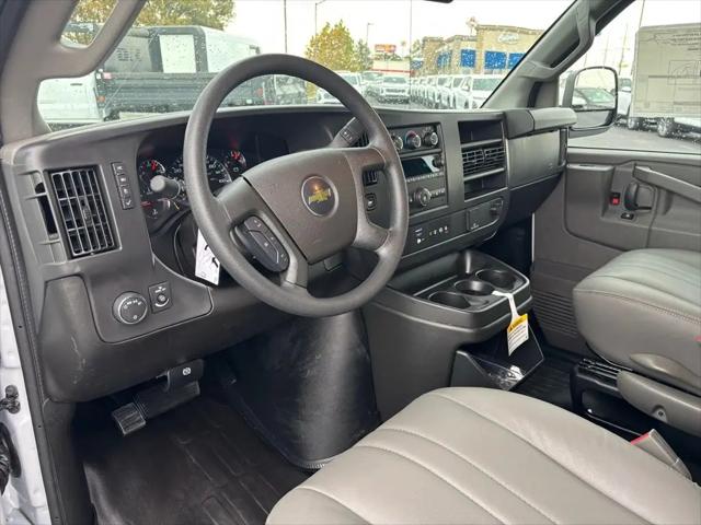 2025 Chevrolet Express Cargo Van RWD 2500 Regular Wheelbase WT