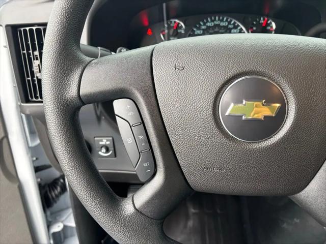 2025 Chevrolet Express Cargo Van RWD 2500 Regular Wheelbase WT