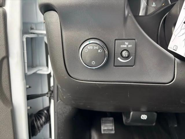 2025 Chevrolet Express Cargo Van RWD 2500 Regular Wheelbase WT
