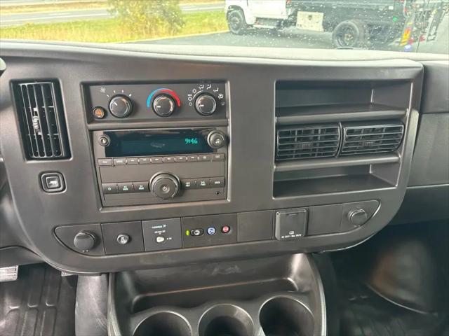 2025 Chevrolet Express Cargo Van RWD 2500 Regular Wheelbase WT
