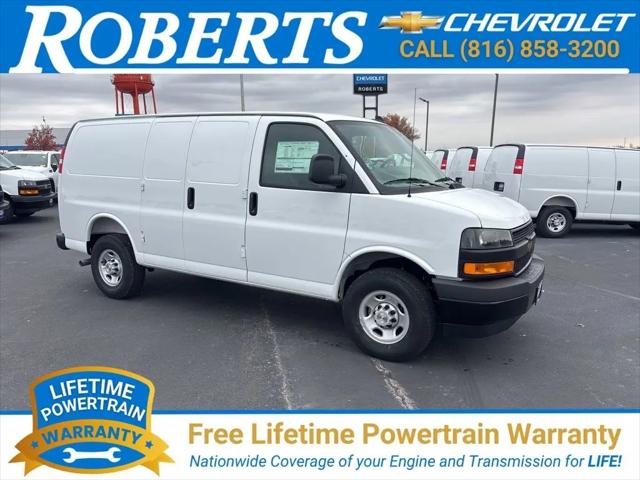 2025 Chevrolet Express Cargo Van RWD 2500 Regular Wheelbase WT for sale in Platte City, MO