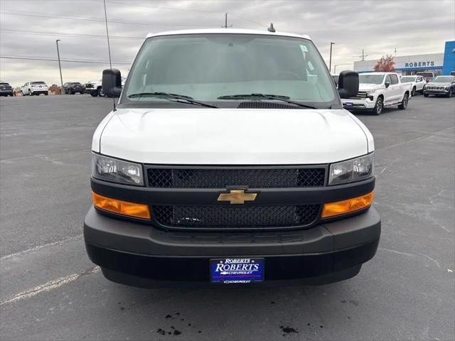 2025 Chevrolet Express Cargo Van RWD 2500 Regular Wheelbase WT