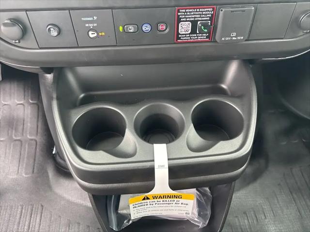 2025 Chevrolet Express Cargo Van RWD 2500 Regular Wheelbase WT