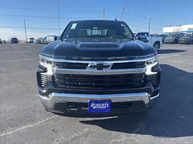 2026 Chevrolet Silverado 1500 4WD Crew Cab Standard Bed LT