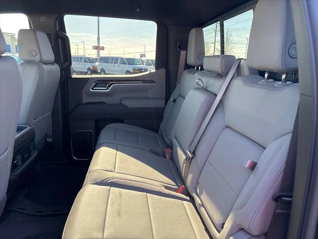 2026 Chevrolet Silverado 1500 4WD Crew Cab Standard Bed LT