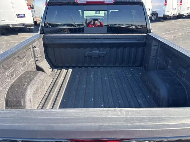 2026 Chevrolet Silverado 1500 4WD Crew Cab Standard Bed LT