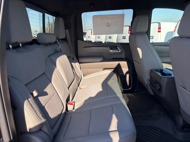 2026 Chevrolet Silverado 1500 4WD Crew Cab Standard Bed LT