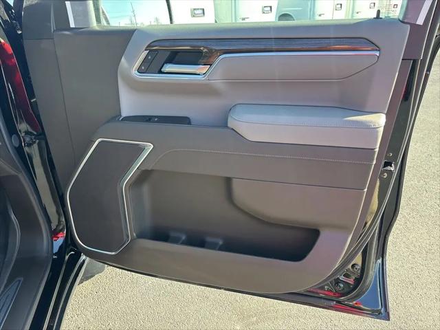 2026 Chevrolet Silverado 1500 4WD Crew Cab Standard Bed LT
