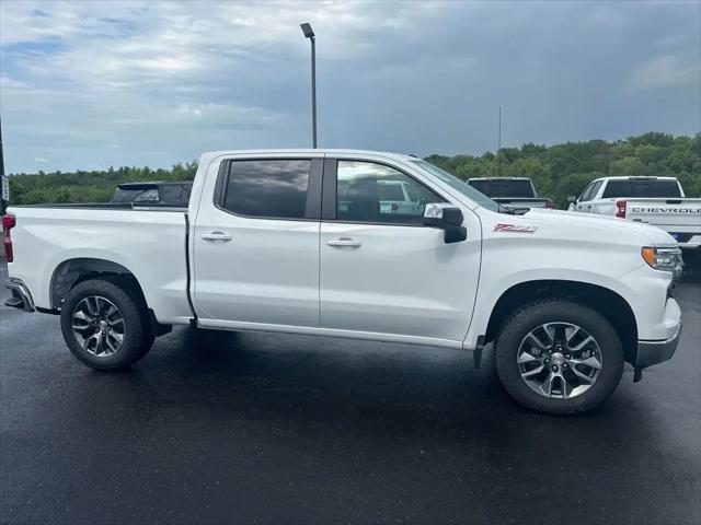 2026 Chevrolet Silverado 1500 4WD Crew Cab Standard Bed LT