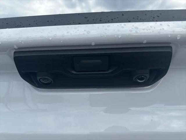 2026 Chevrolet Silverado 1500 4WD Crew Cab Standard Bed LT