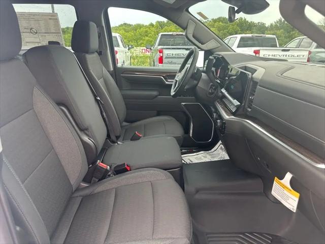 2026 Chevrolet Silverado 1500 4WD Crew Cab Standard Bed LT