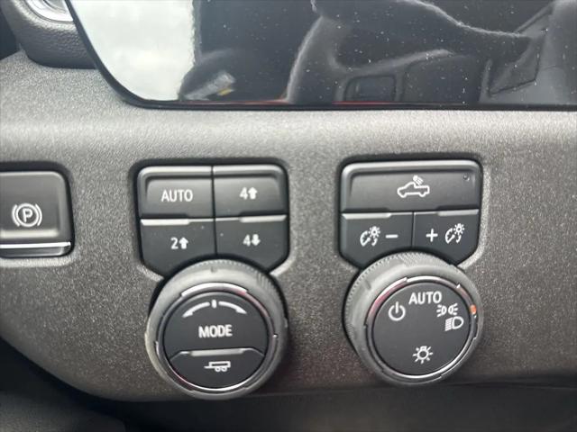 2026 Chevrolet Silverado 1500 4WD Crew Cab Standard Bed LT