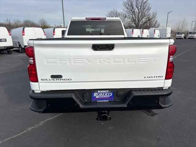 2026 Chevrolet Silverado 2500HD Crew Cab, Long Bed, Custom, 4WD