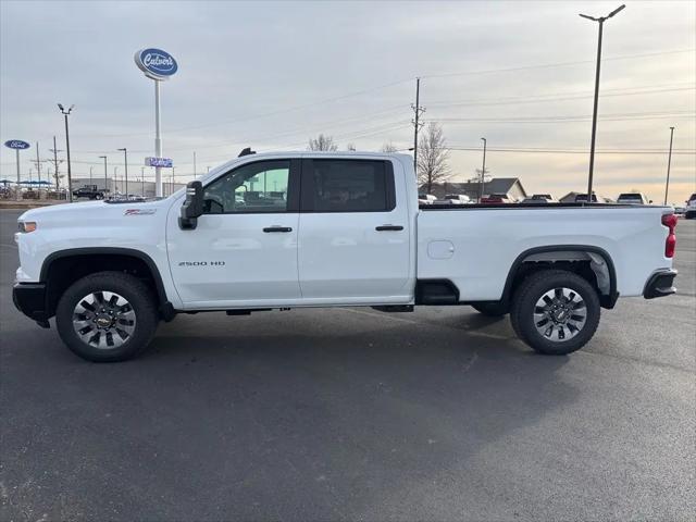 2026 Chevrolet Silverado 2500HD Crew Cab, Long Bed, Custom, 4WD