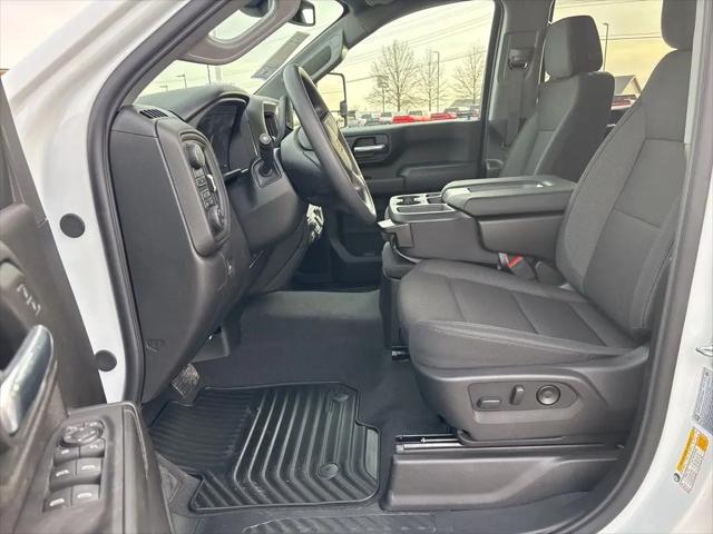 2026 Chevrolet Silverado 2500HD Crew Cab, Long Bed, Custom, 4WD