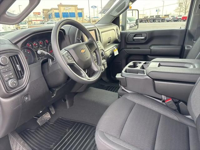 2026 Chevrolet Silverado 2500HD Crew Cab, Long Bed, Custom, 4WD