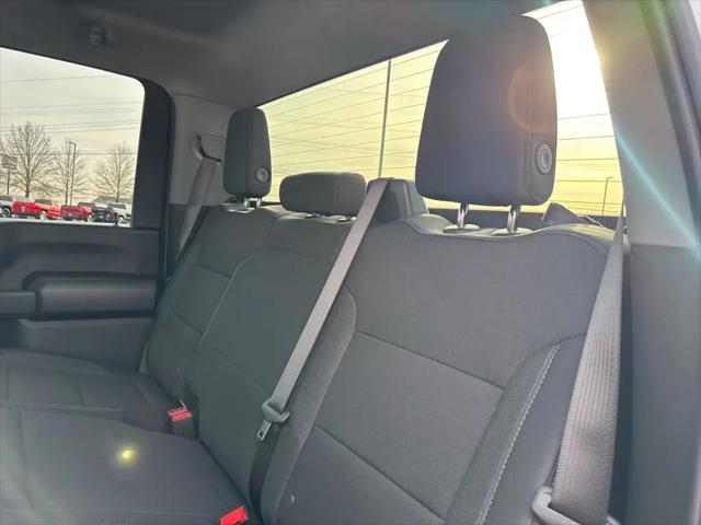 2026 Chevrolet Silverado 2500HD Crew Cab, Long Bed, Custom, 4WD