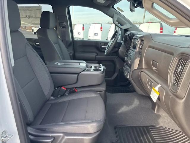 2026 Chevrolet Silverado 2500HD Crew Cab, Long Bed, Custom, 4WD
