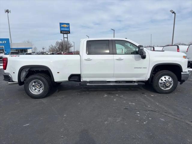 2026 Chevrolet Silverado 3500HD Crew Cab, Long Bed, LT Dual Rear Wheel, RWD