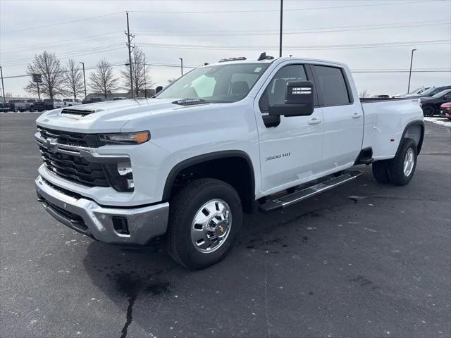 2026 Chevrolet Silverado 3500HD Crew Cab, Long Bed, LT Dual Rear Wheel, RWD