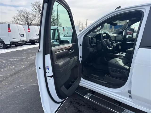 2026 Chevrolet Silverado 3500HD Crew Cab, Long Bed, LT Dual Rear Wheel, RWD
