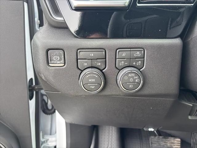 2026 Chevrolet Silverado 3500HD Crew Cab, Long Bed, LT Dual Rear Wheel, RWD