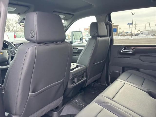 2026 Chevrolet Silverado 3500HD Crew Cab, Long Bed, LT Dual Rear Wheel, RWD