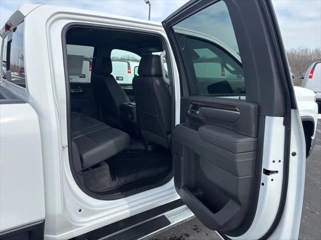 2026 Chevrolet Silverado 3500HD Crew Cab, Long Bed, LT Dual Rear Wheel, RWD